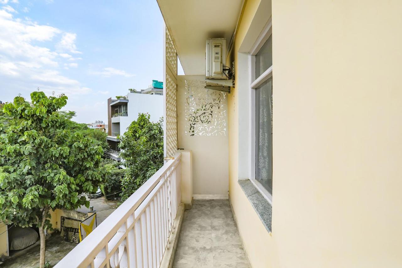 Fabhotel Aravali Suites 古尔冈 外观 照片