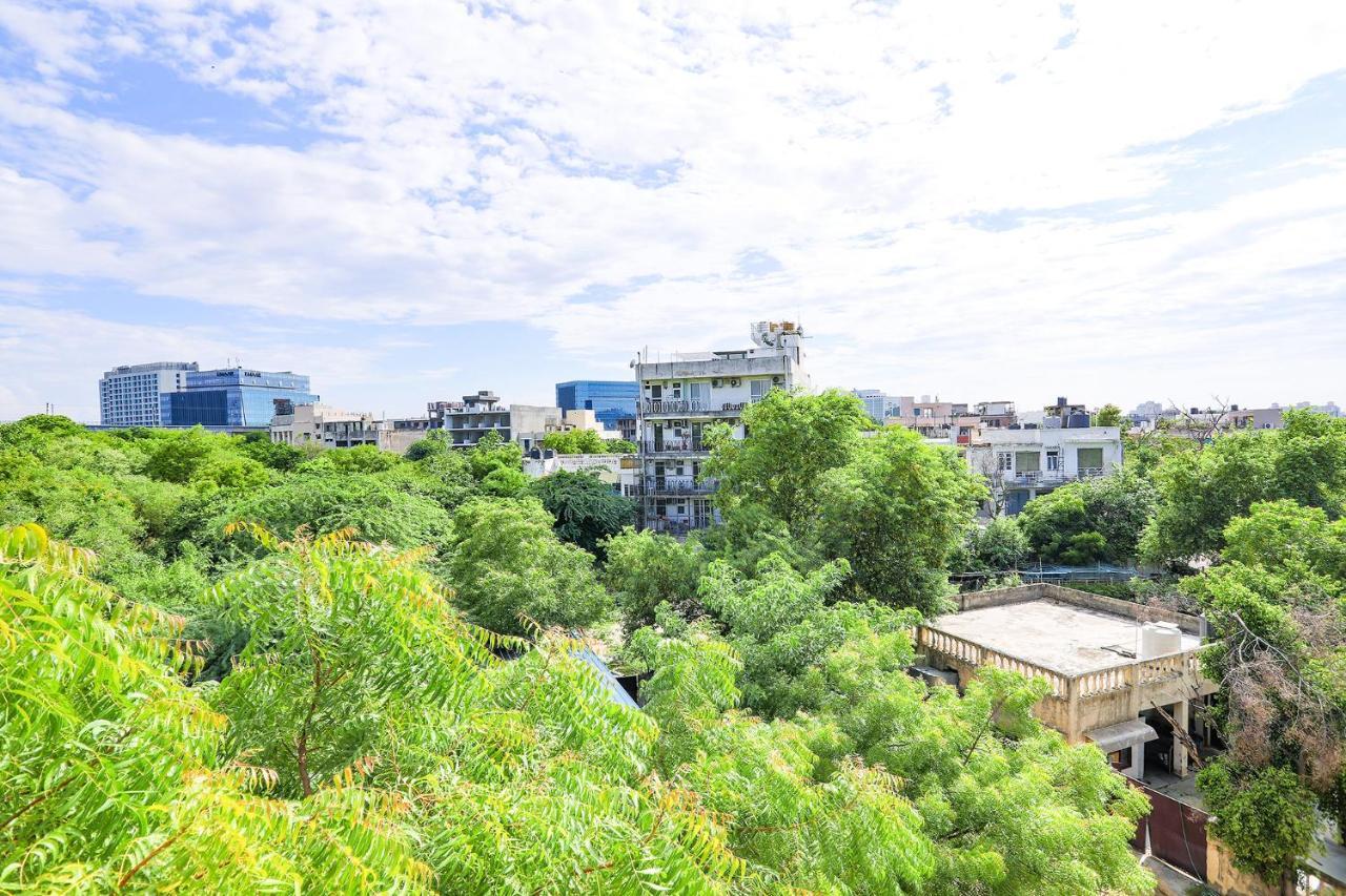 Fabhotel Aravali Suites 古尔冈 外观 照片